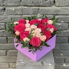 Цветочная композиция из Розы в коробке в Безопасном