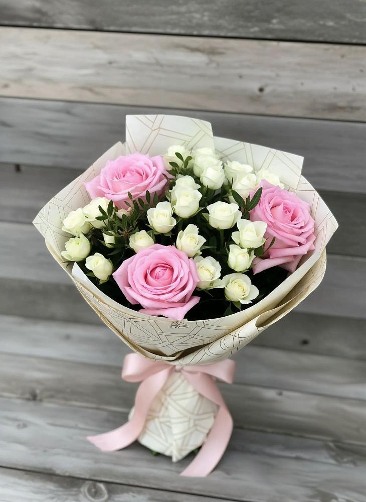 Букет цветов из: Розы в Безопасном