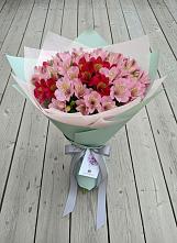 Букет цветов из:  Альстромерии в Безопасном