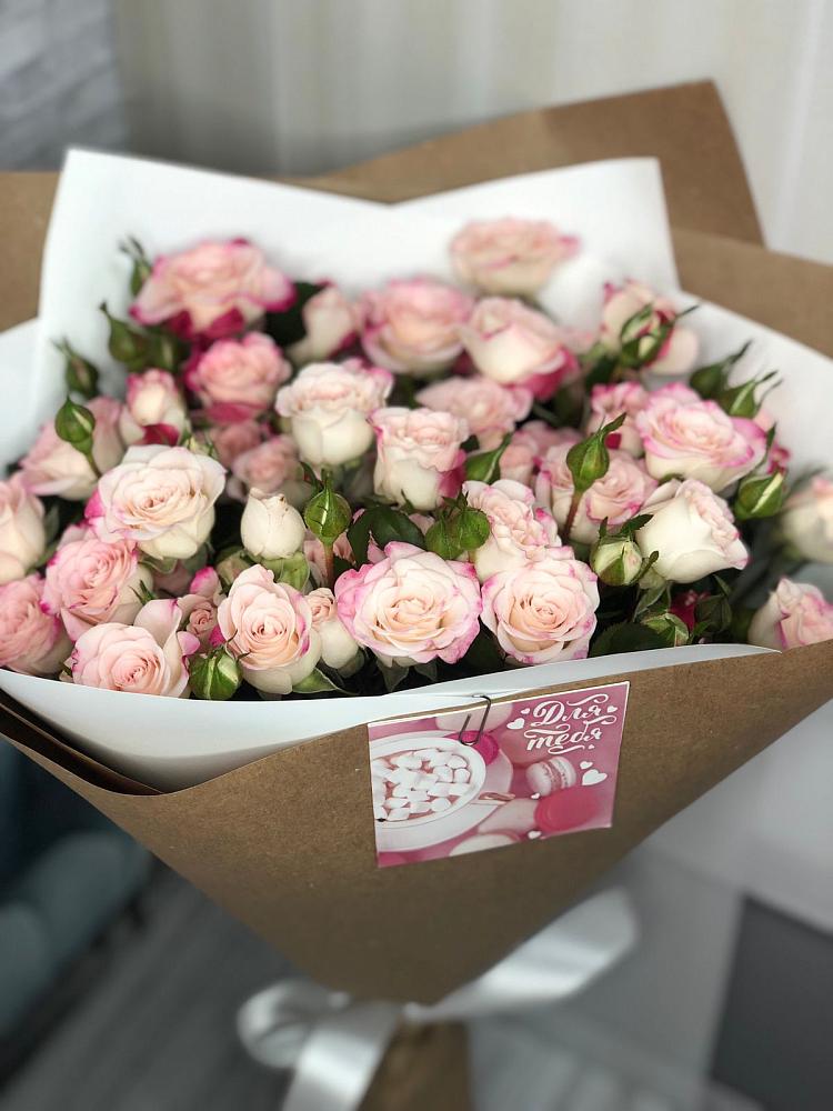 Букет цветов из: Розы в Безопасном