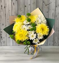 Букет цветов из:  Хризантемы #REPLACE_PRED# Безопасном