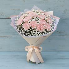 Букет цветов из:  Гвоздики #REPLACE_PRED# Безопасном