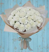 Букет цветов из:  Гвоздики в Безопасном
