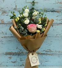 Букет цветов из:  Розы и Лизиантусы в Безопасном